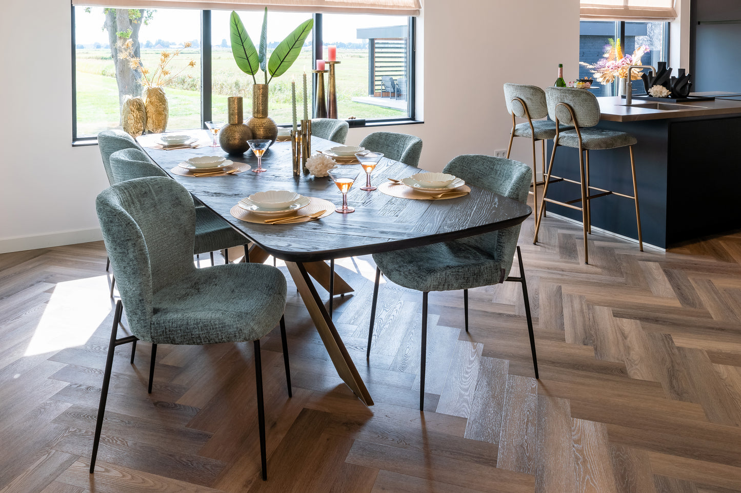 Luxury Oval Dining Table with brass gold  230cm