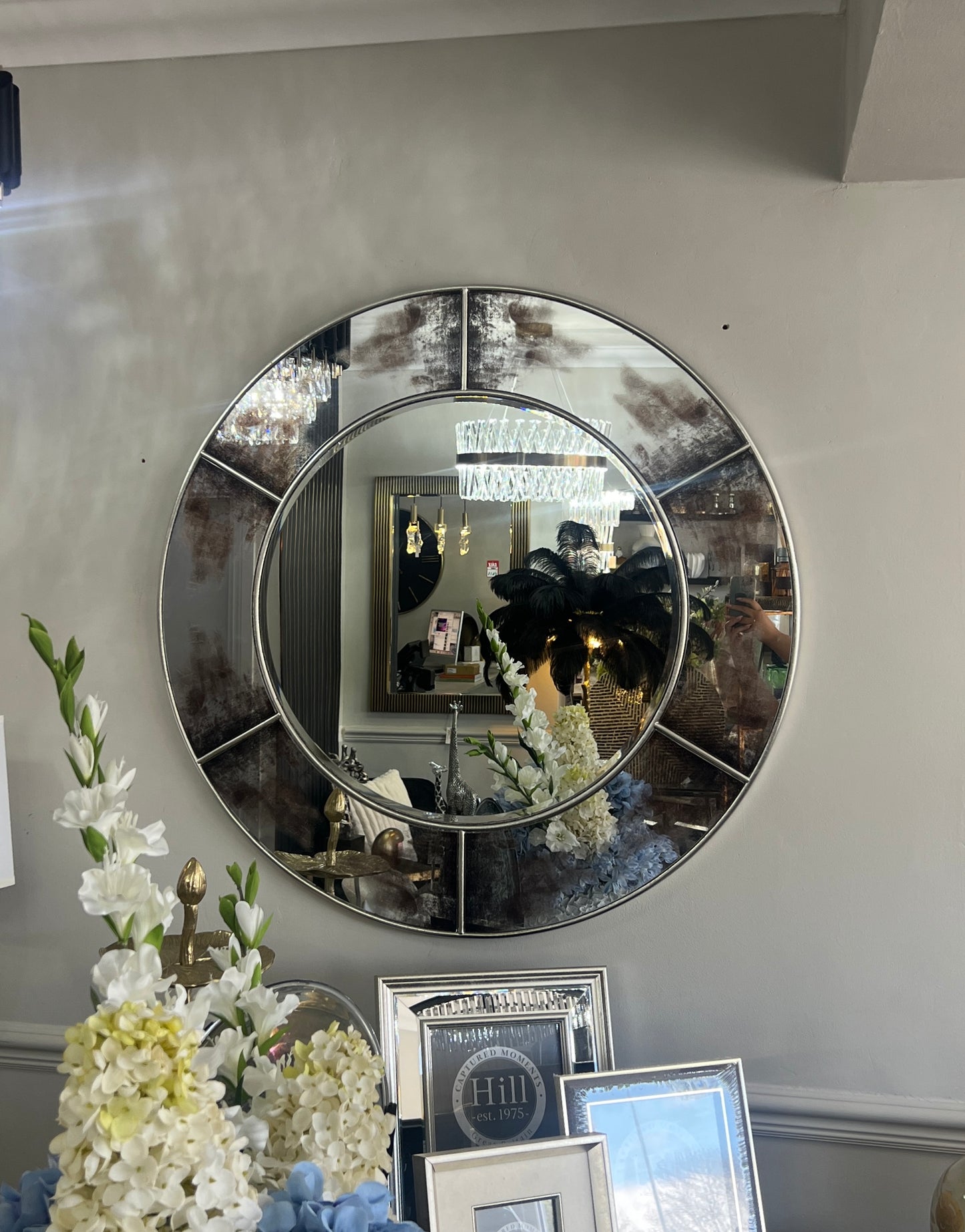 Round Wall Mirror